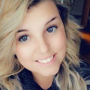 Meet your Posher, Alexandra